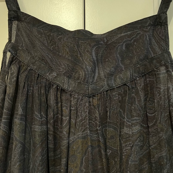 Shear Summer Top, 100% Silk, Flowy, Dark Navy Paisley Print, Size S - Picture 3 of 8